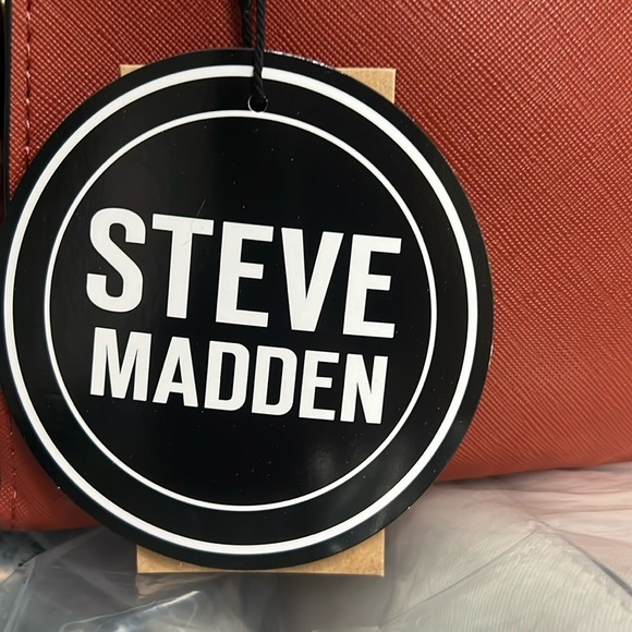 Steve Madden Crossbody Purse Breese Paprika - Picture 3 of 5